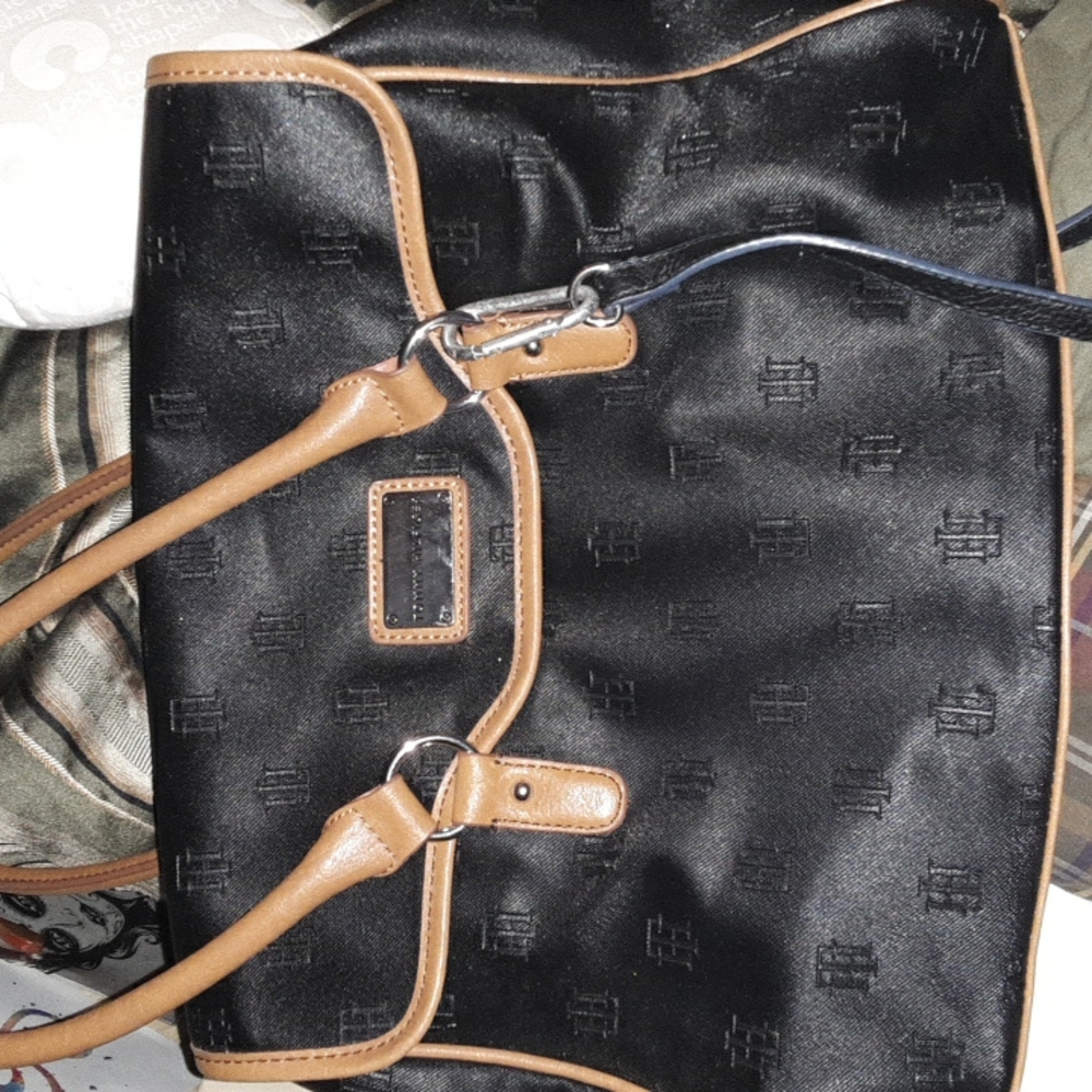 Tommy Hilfiger bag